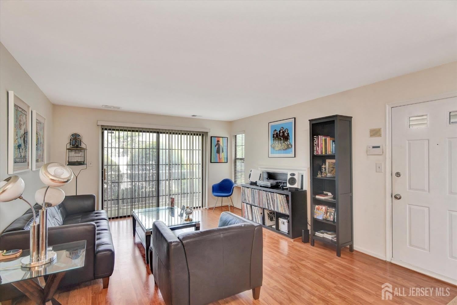 54 Lear Court – photo 3