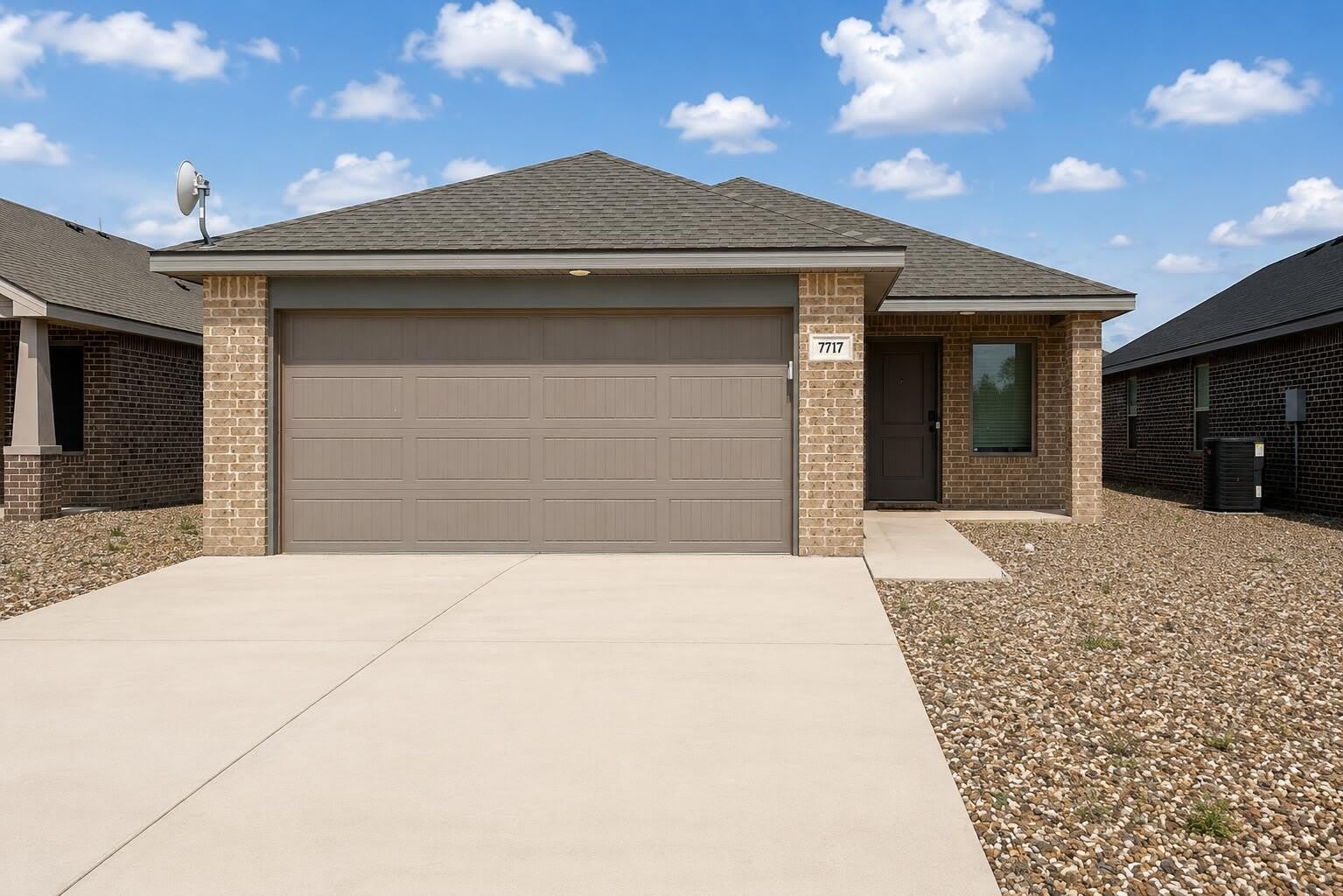 7717 Date Avenue – photo 1