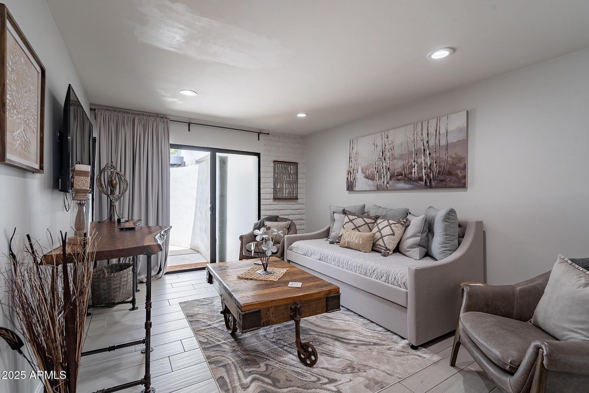 4351 N 36th Street – photo 1