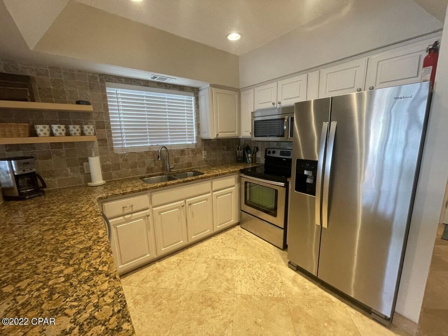 8501 N. Lagoon Drive 412 – photo 4