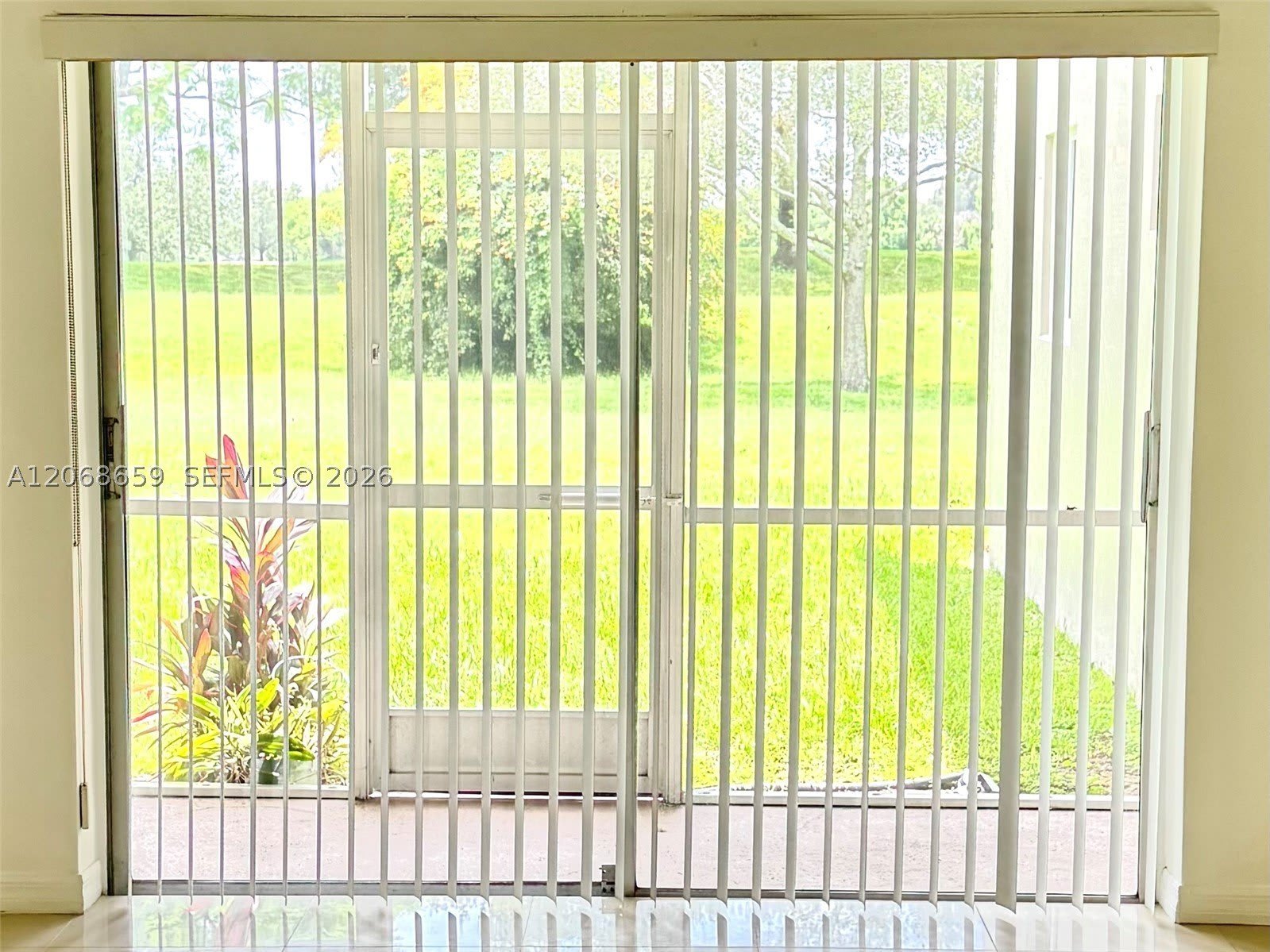 2491 SW 82nd Ave – photo 4