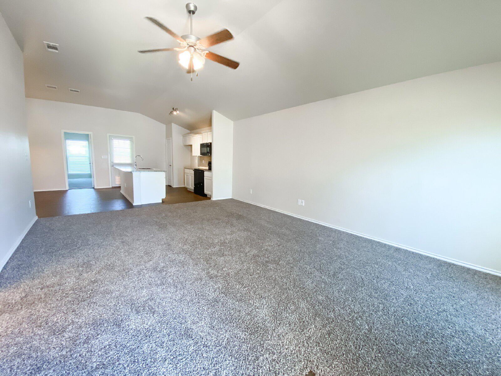 7521 103rd Street – photo 4
