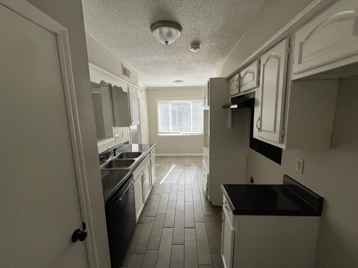 3568 Clearbrook Street – photo 5