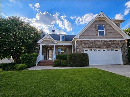 212 Medford Drive – photo 1