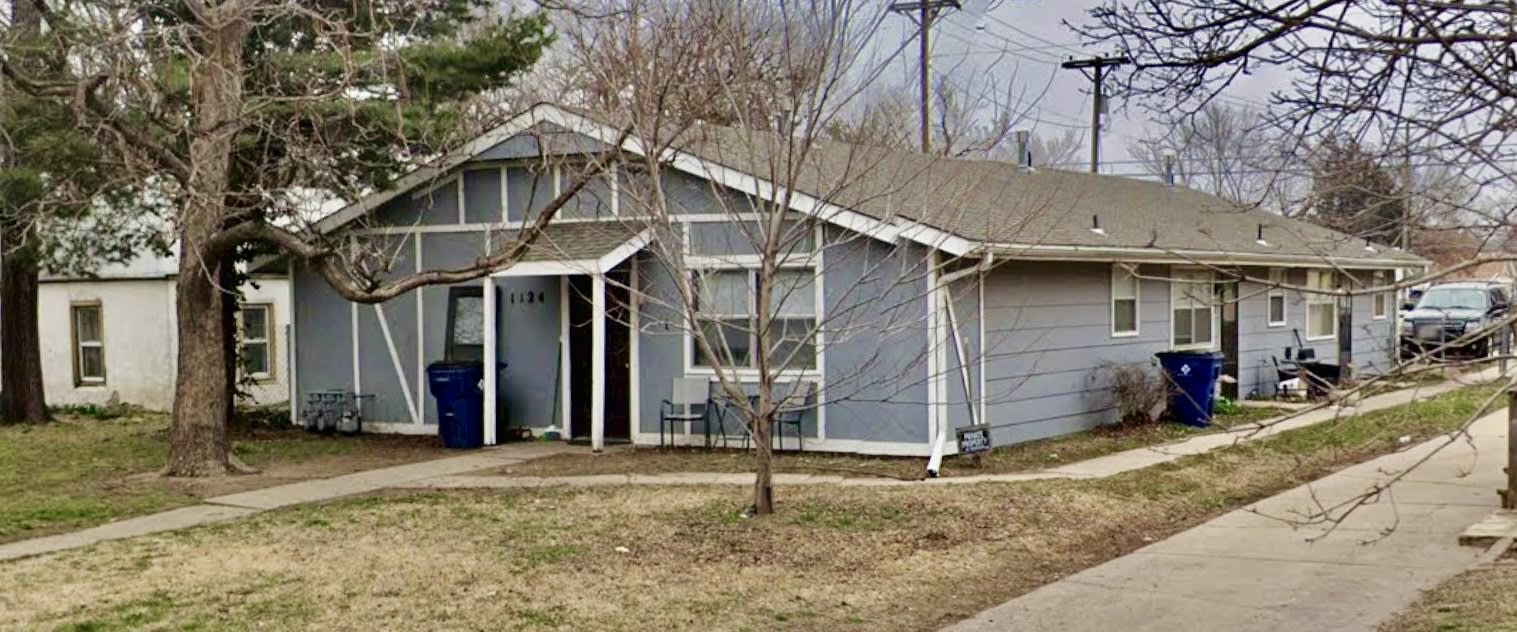 1124 South Glenn Street – photo 1