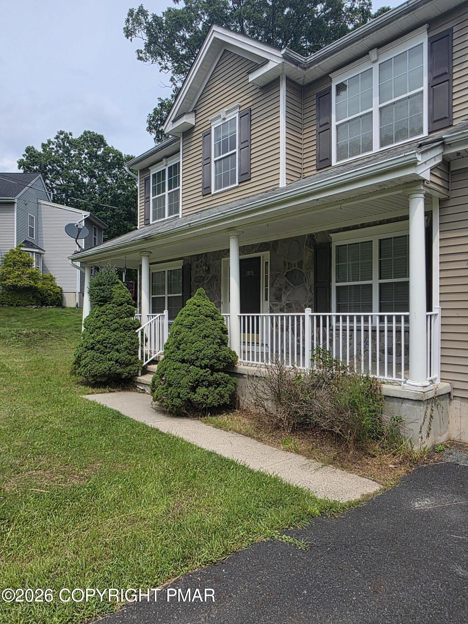 1027 Dorset Drive – photo 1