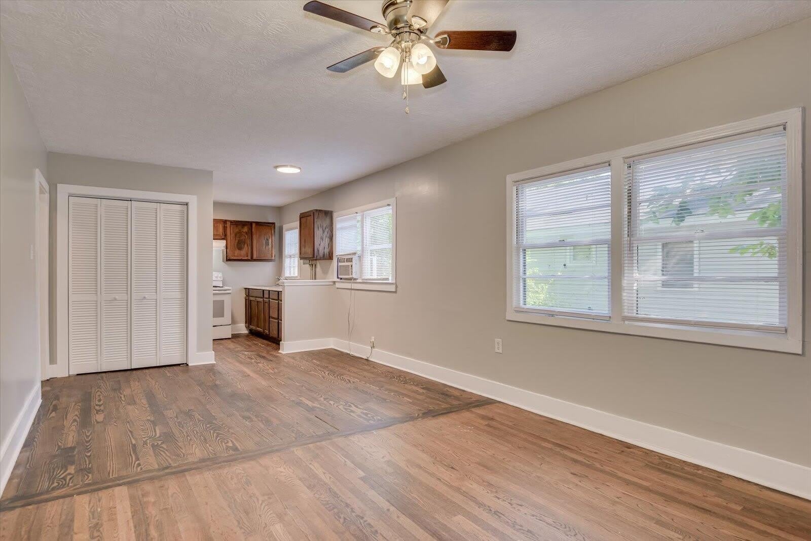 605 Jefferson Drive – photo 4