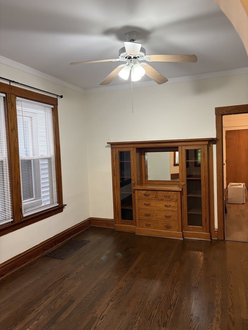 3022 N Hoyne Avenue – photo 3