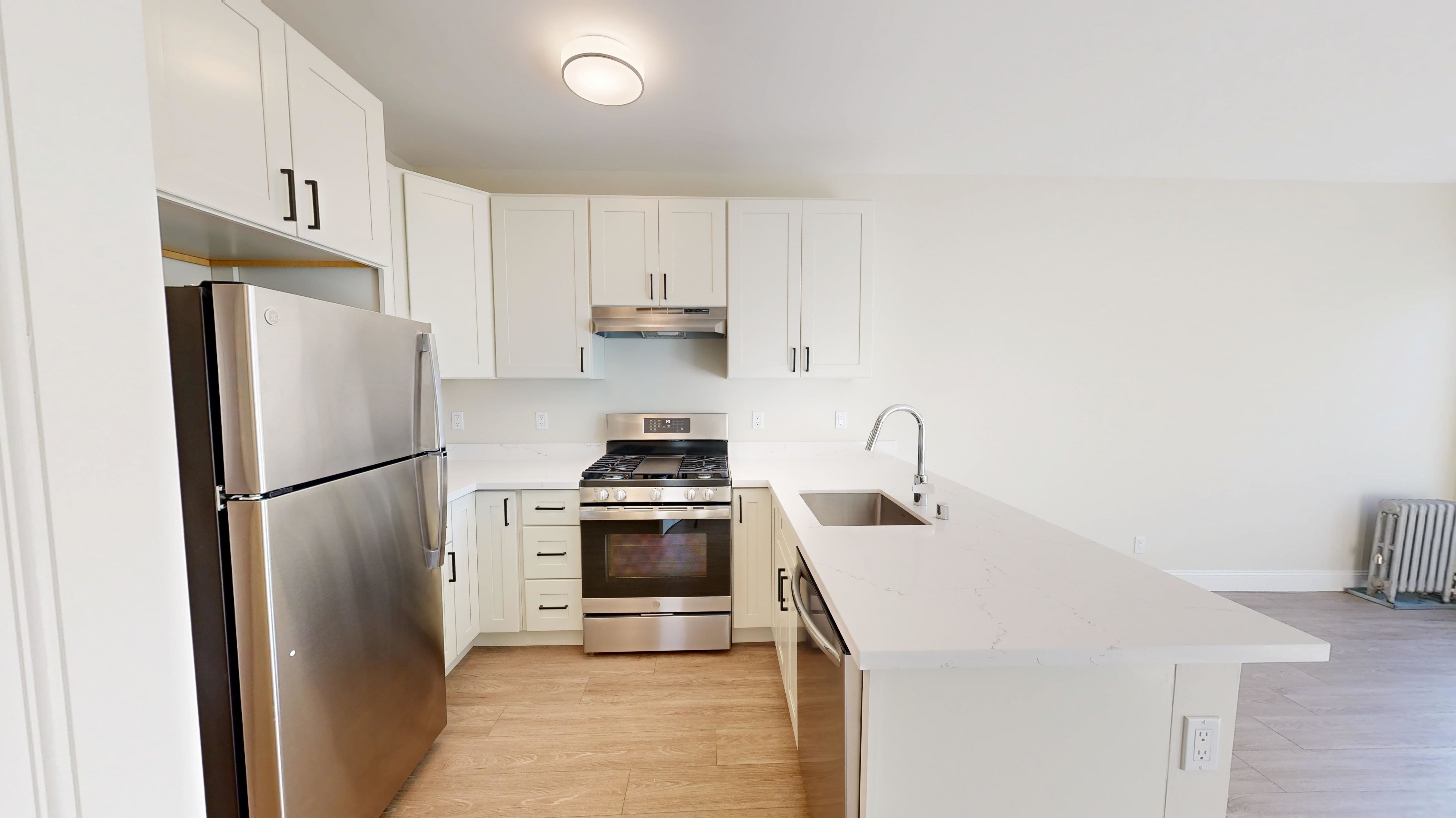 1260 Broadway – photo 3