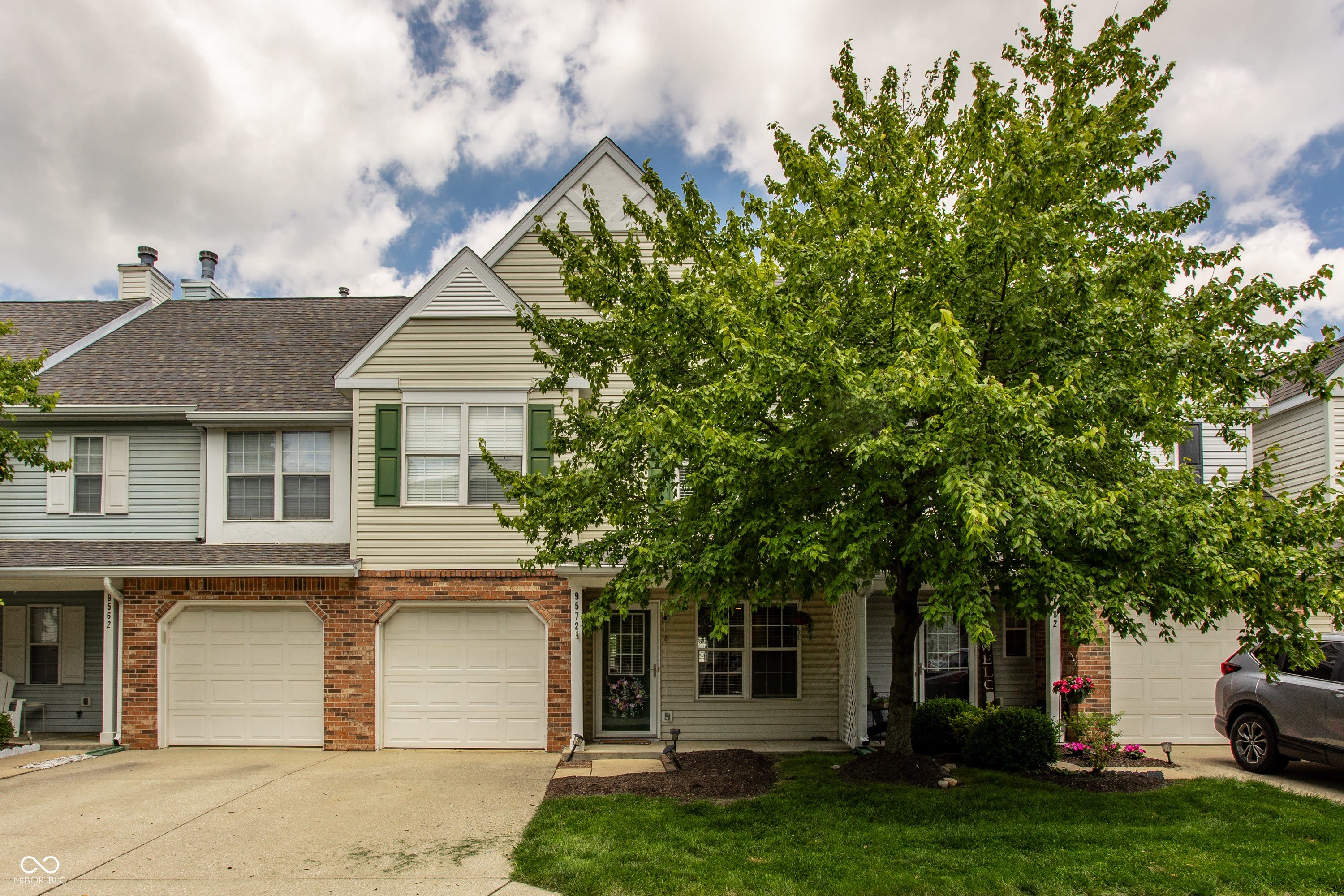 9572 Chalmers Street – photo 1