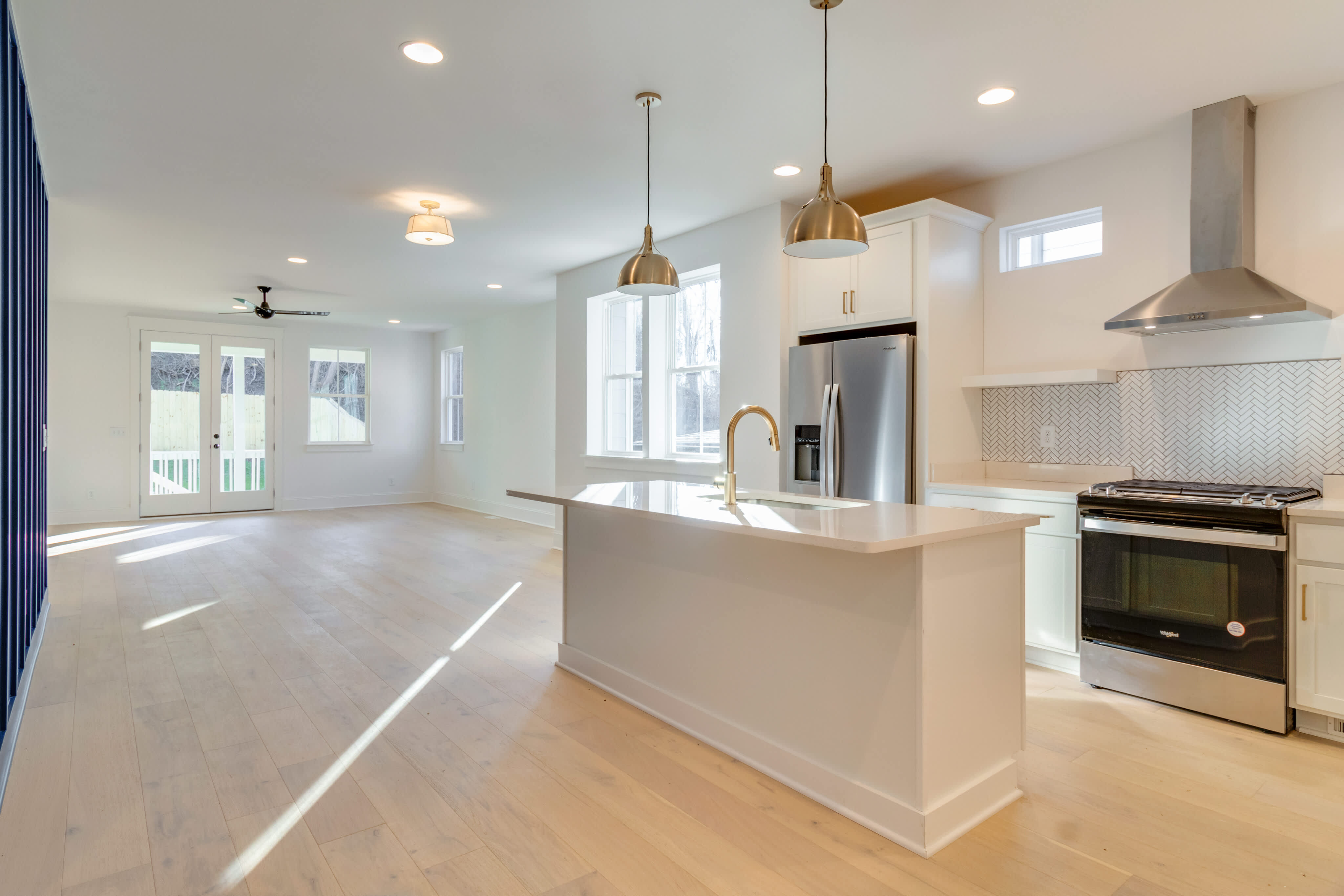 529 Wedgewood Ave – photo 4