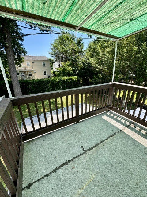 18 Tunis Ave – photo 4