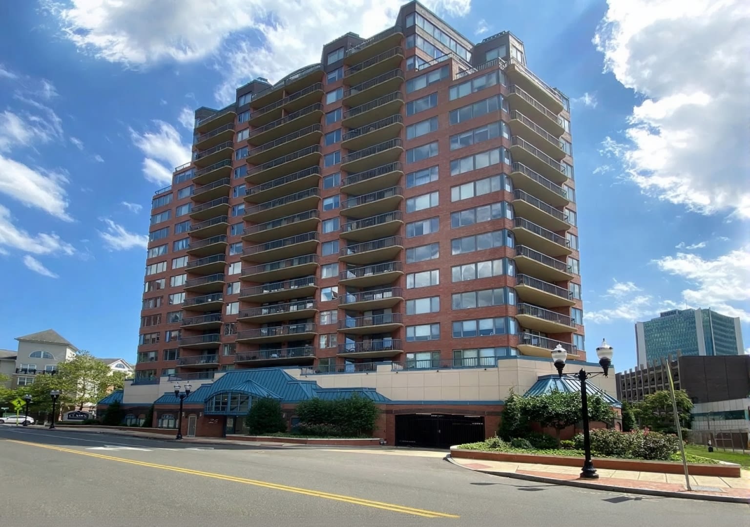 25 Forest St Apt 11C – photo 1