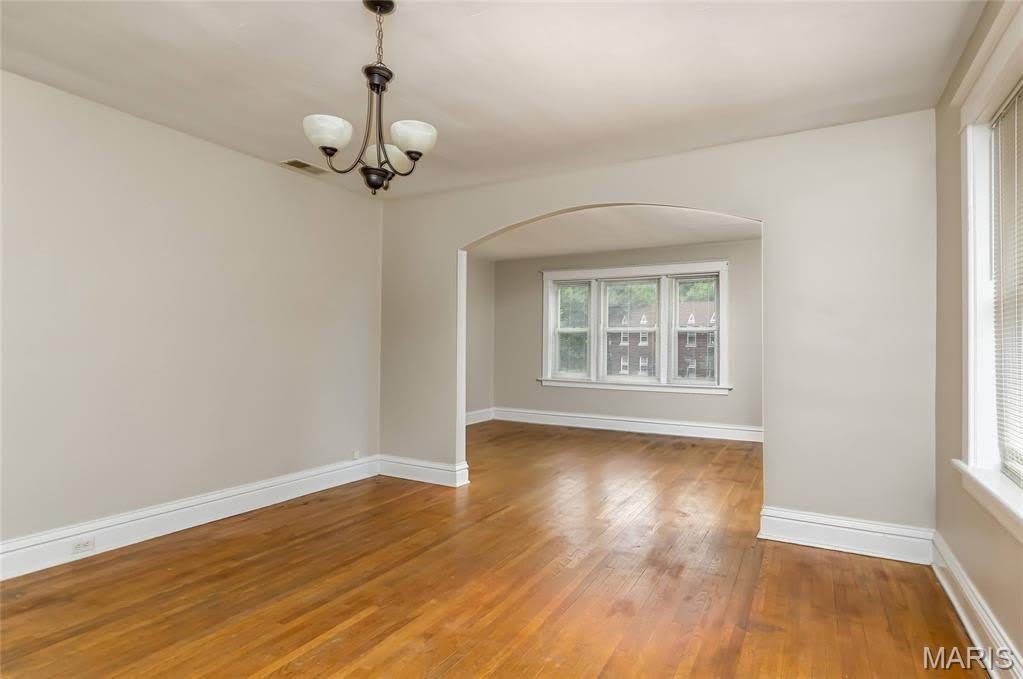 7005 Amherst Avenue – photo 5