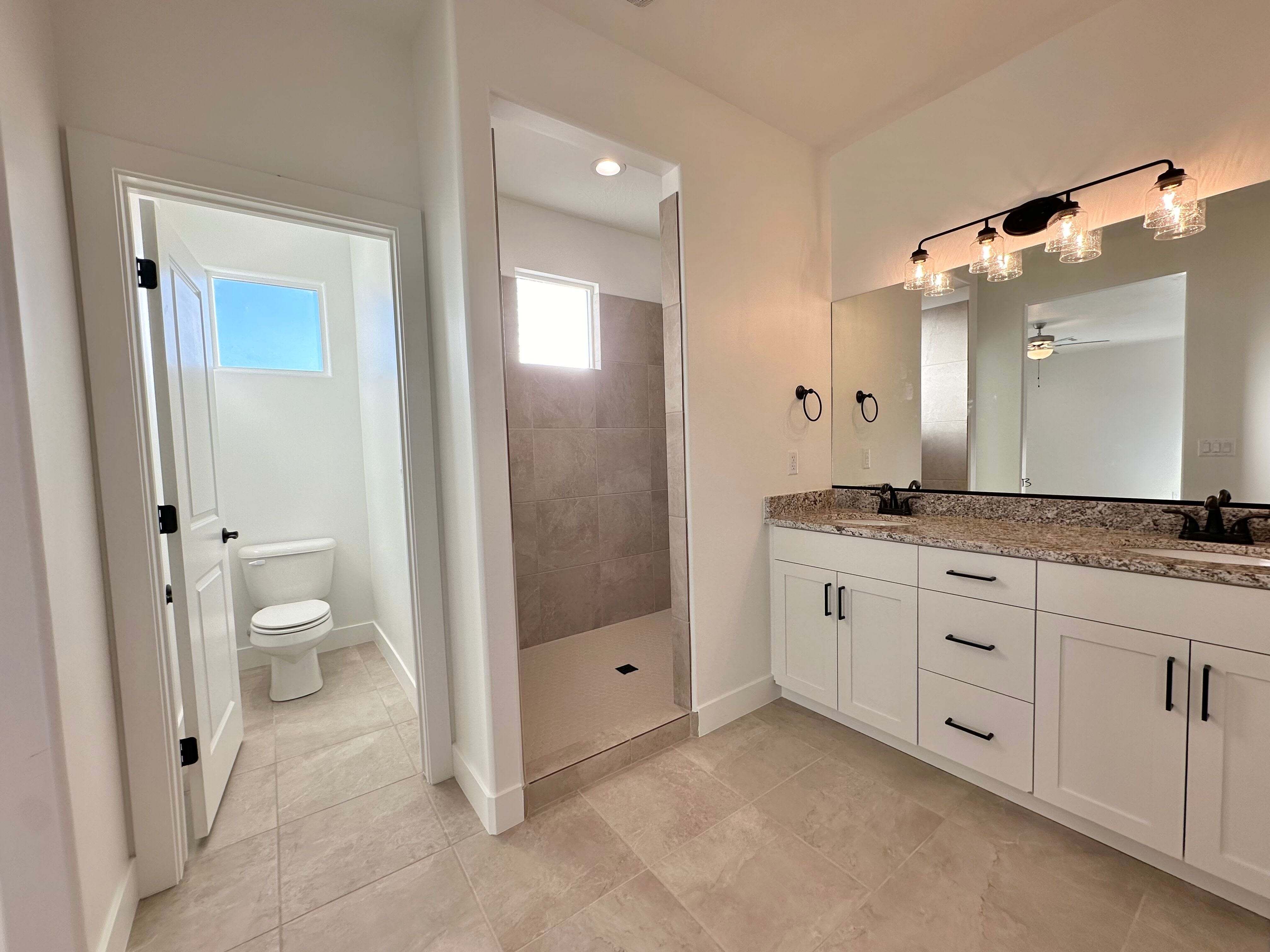121 N 2480 W – photo 4