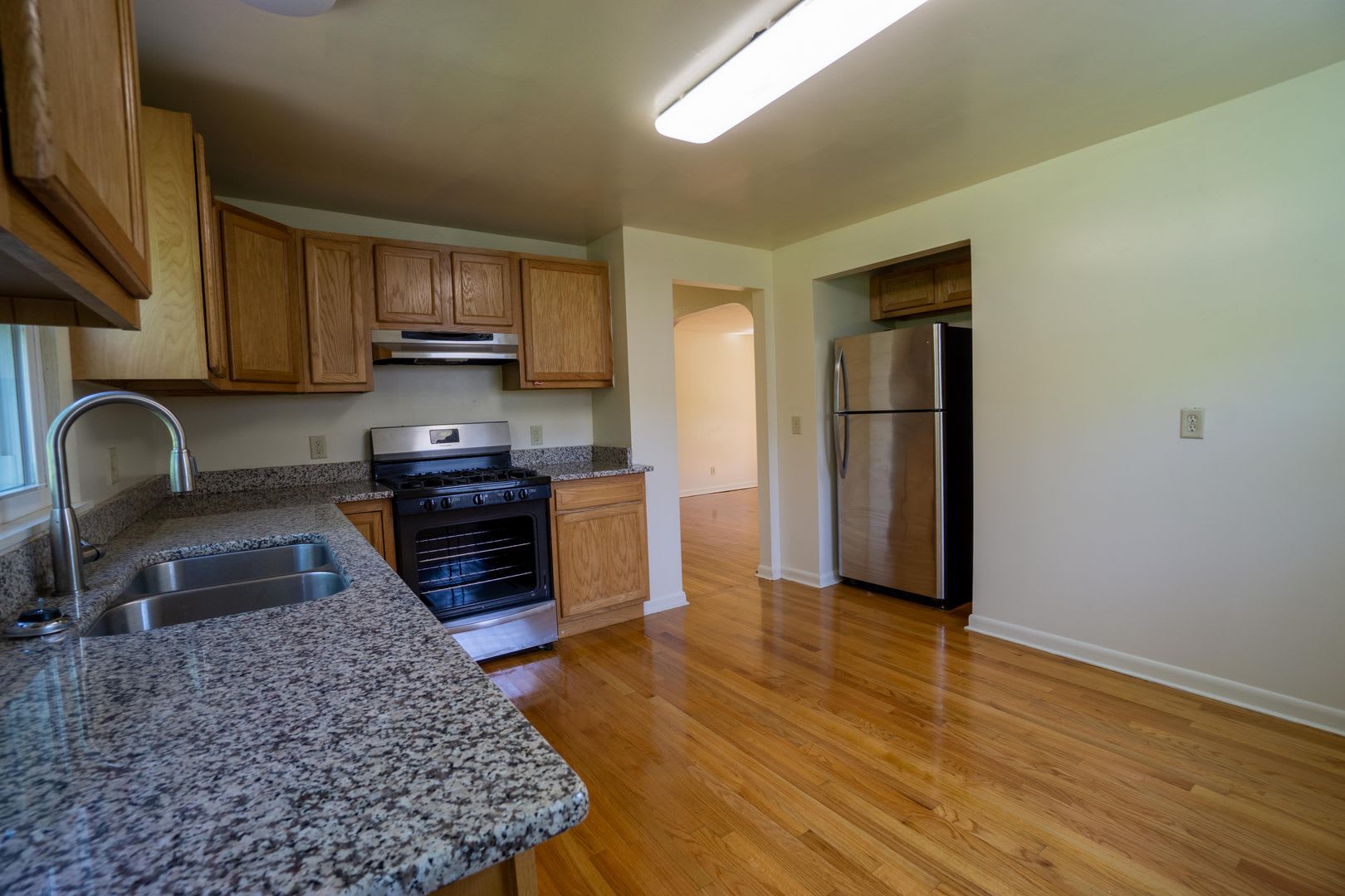 1274 Westcott Apt 1 – photo 4