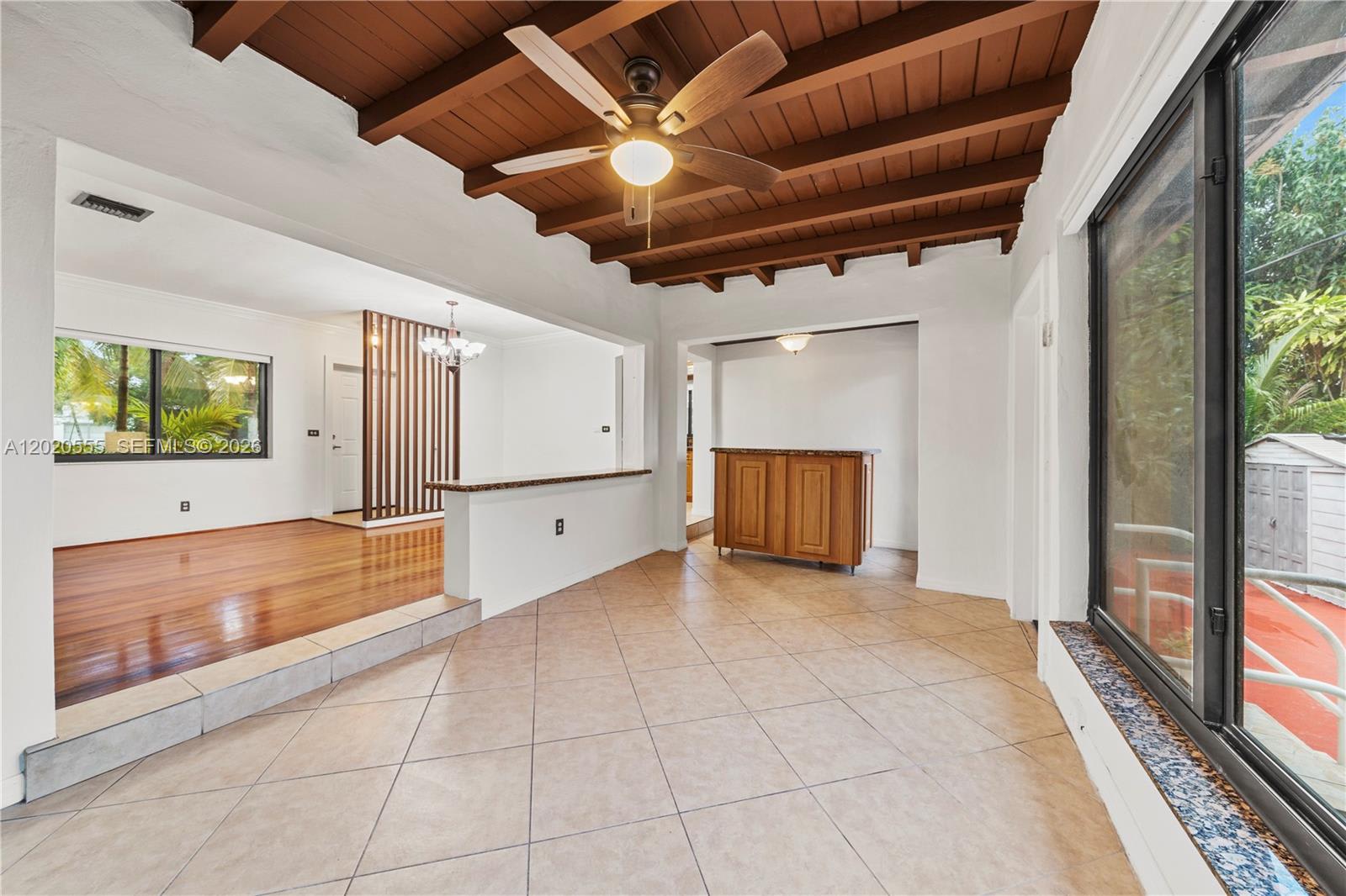 8311 Southwest 34th Terrace – photo 4