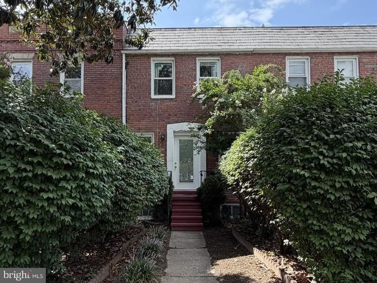422 EARL ST – photo 1