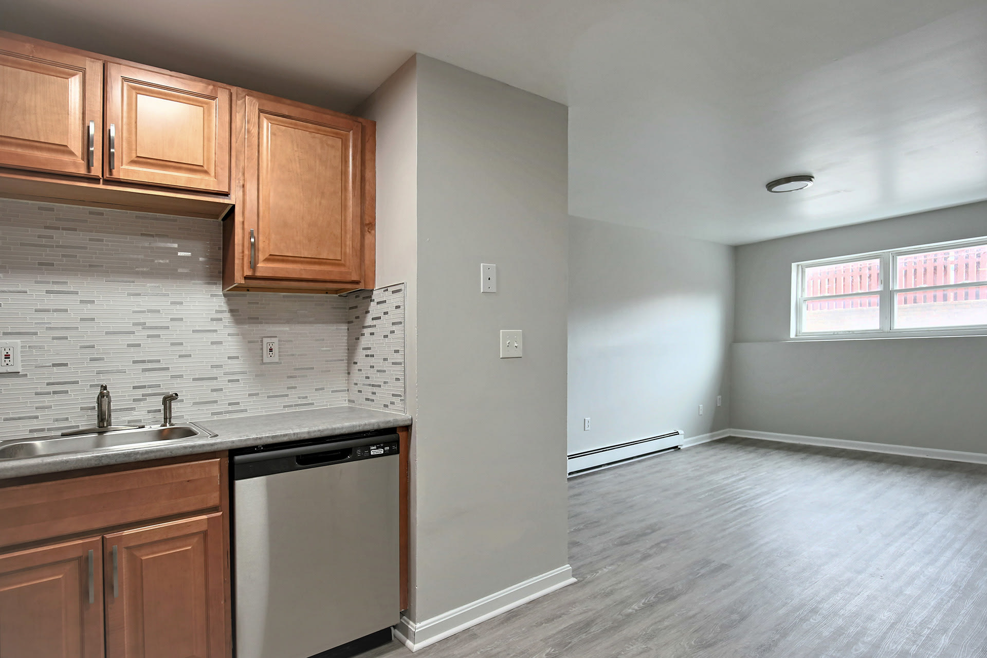 York Apartments – photo 3