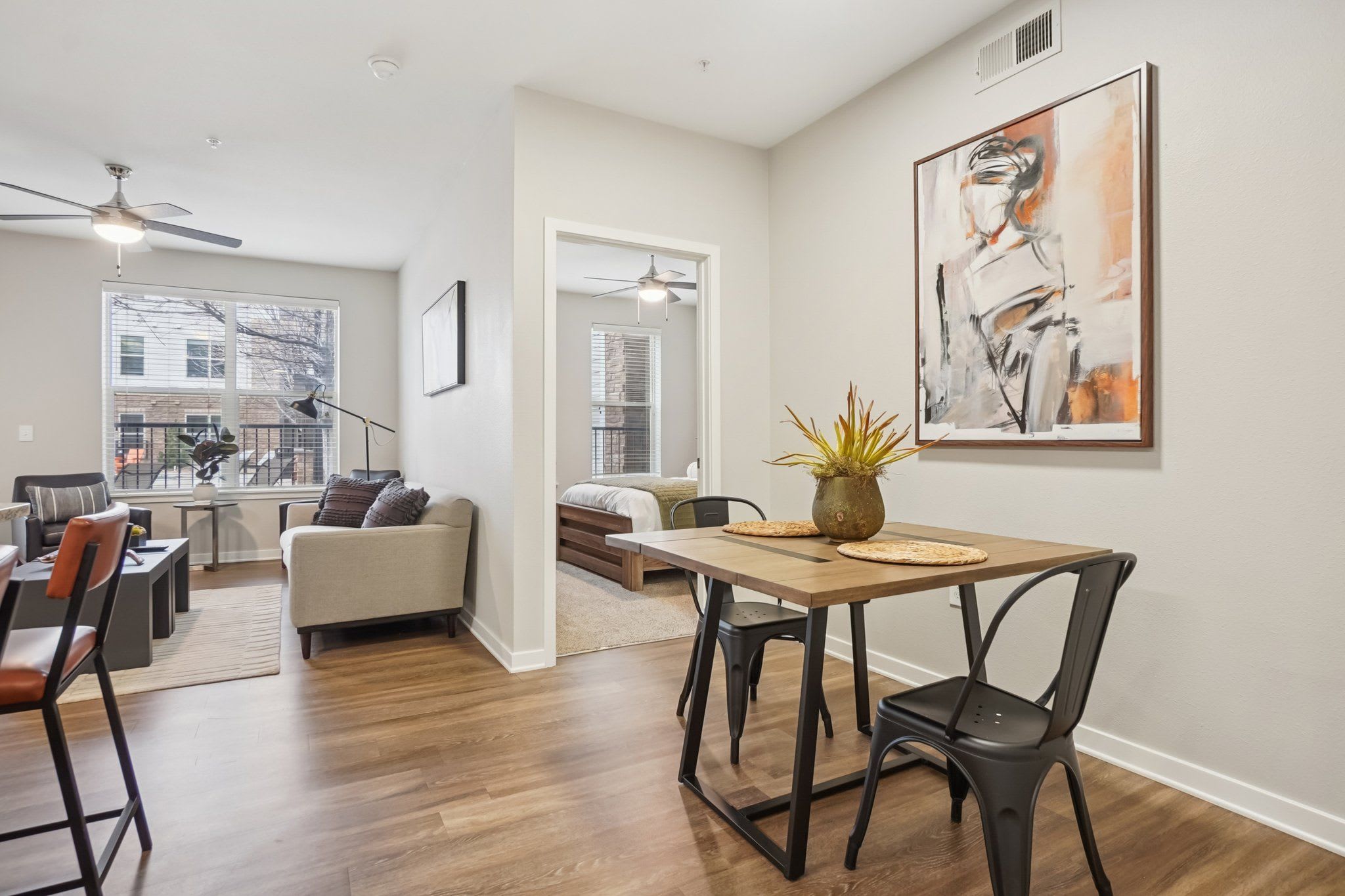 Lugano At Cherry Creek Luxury Apartments – photo 4