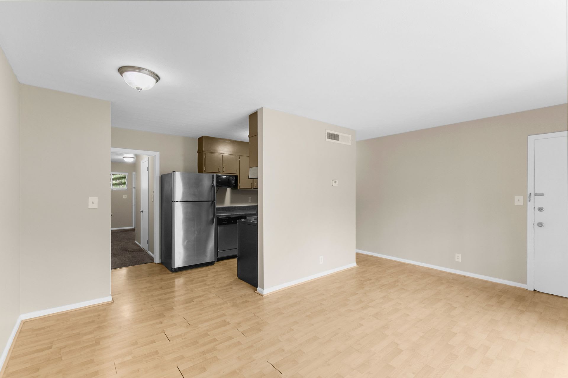 Clairview – photo 2
