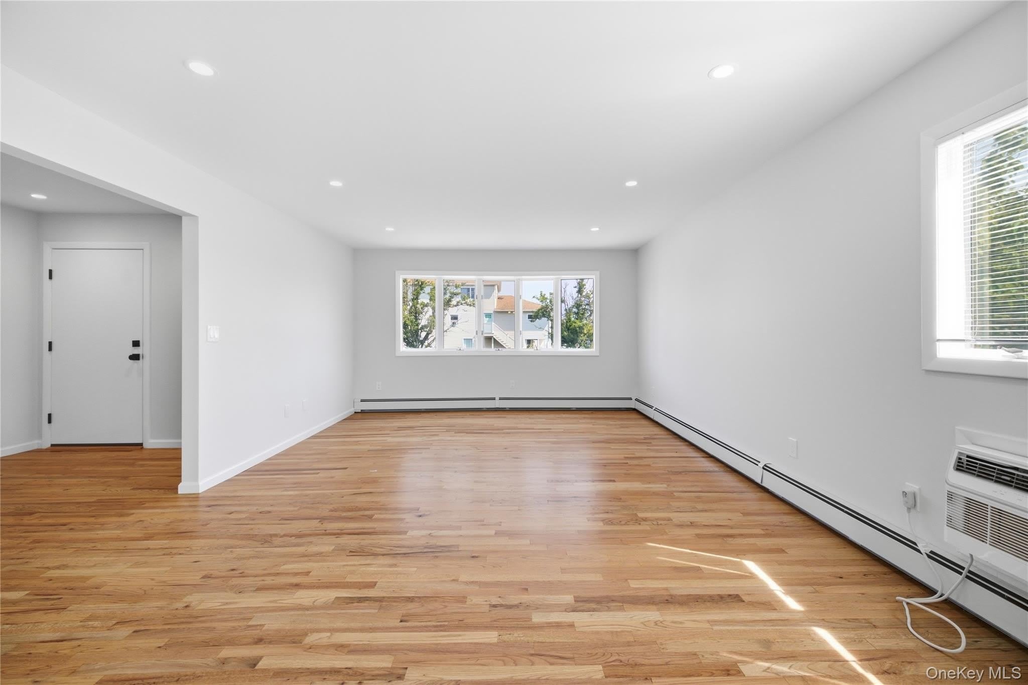 580 E. Pine Street – photo 4
