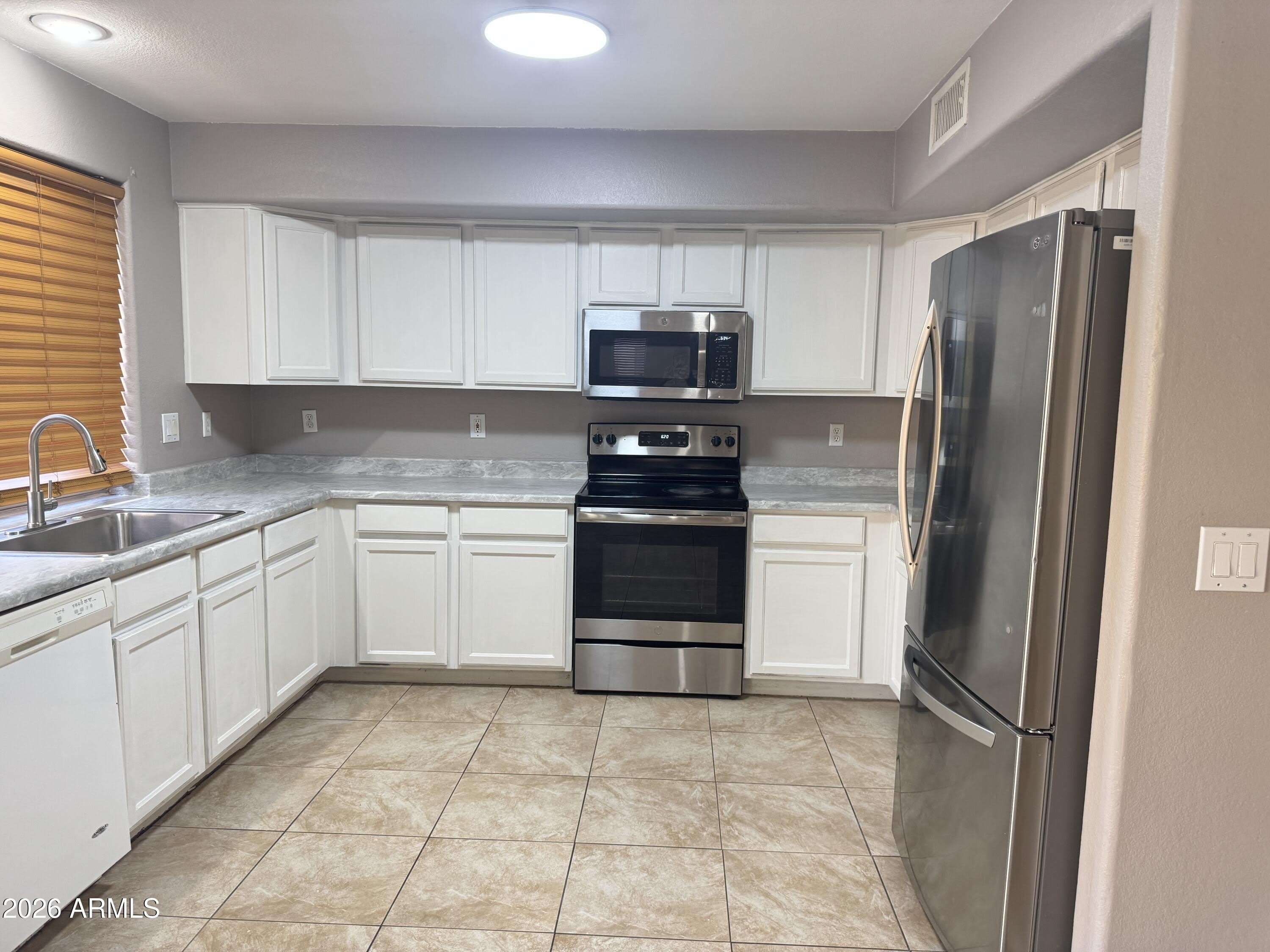 12741 W DESERT FLOWER Road – photo 4