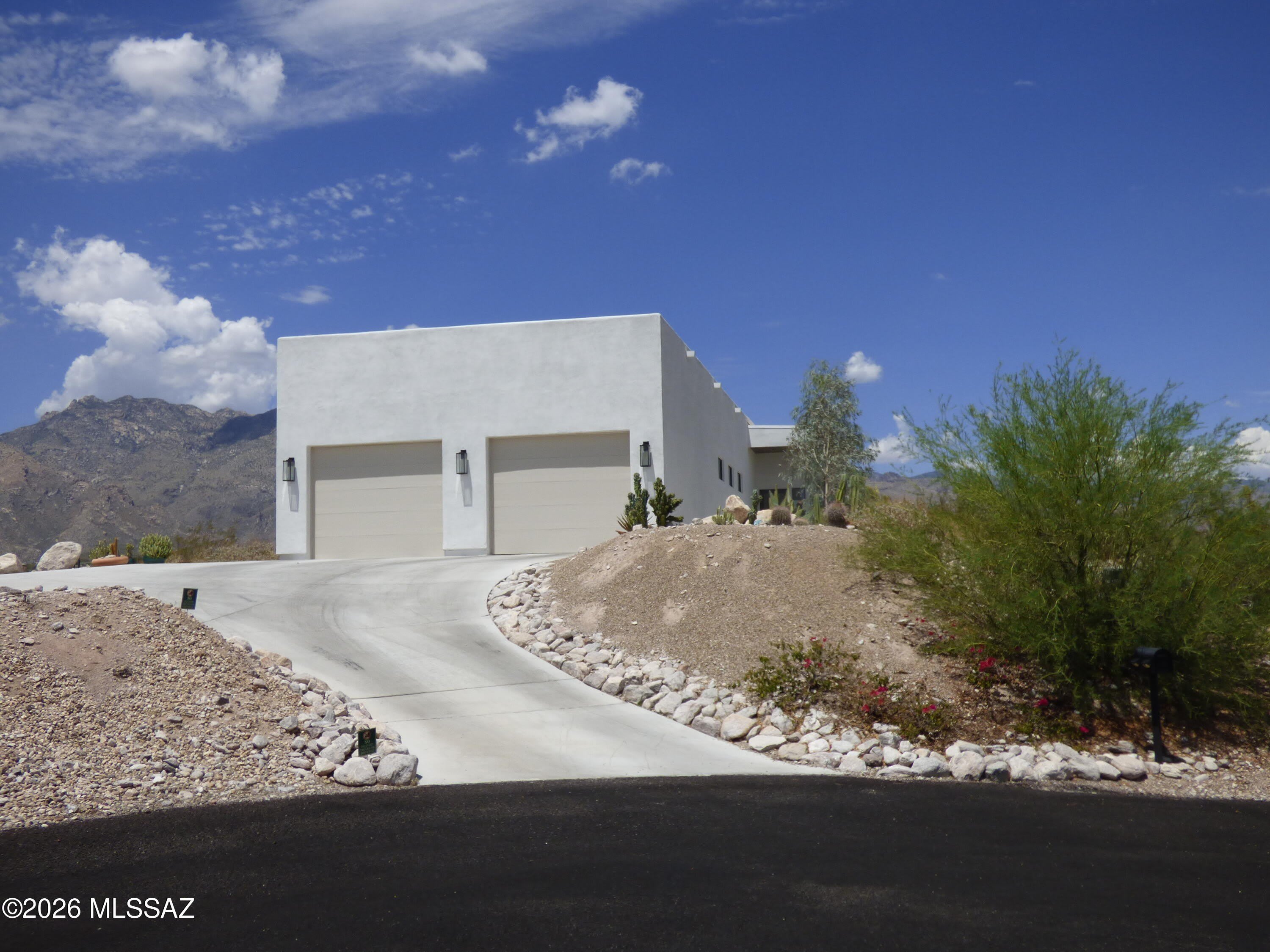 5721 E Paseo Cocospera – photo 1