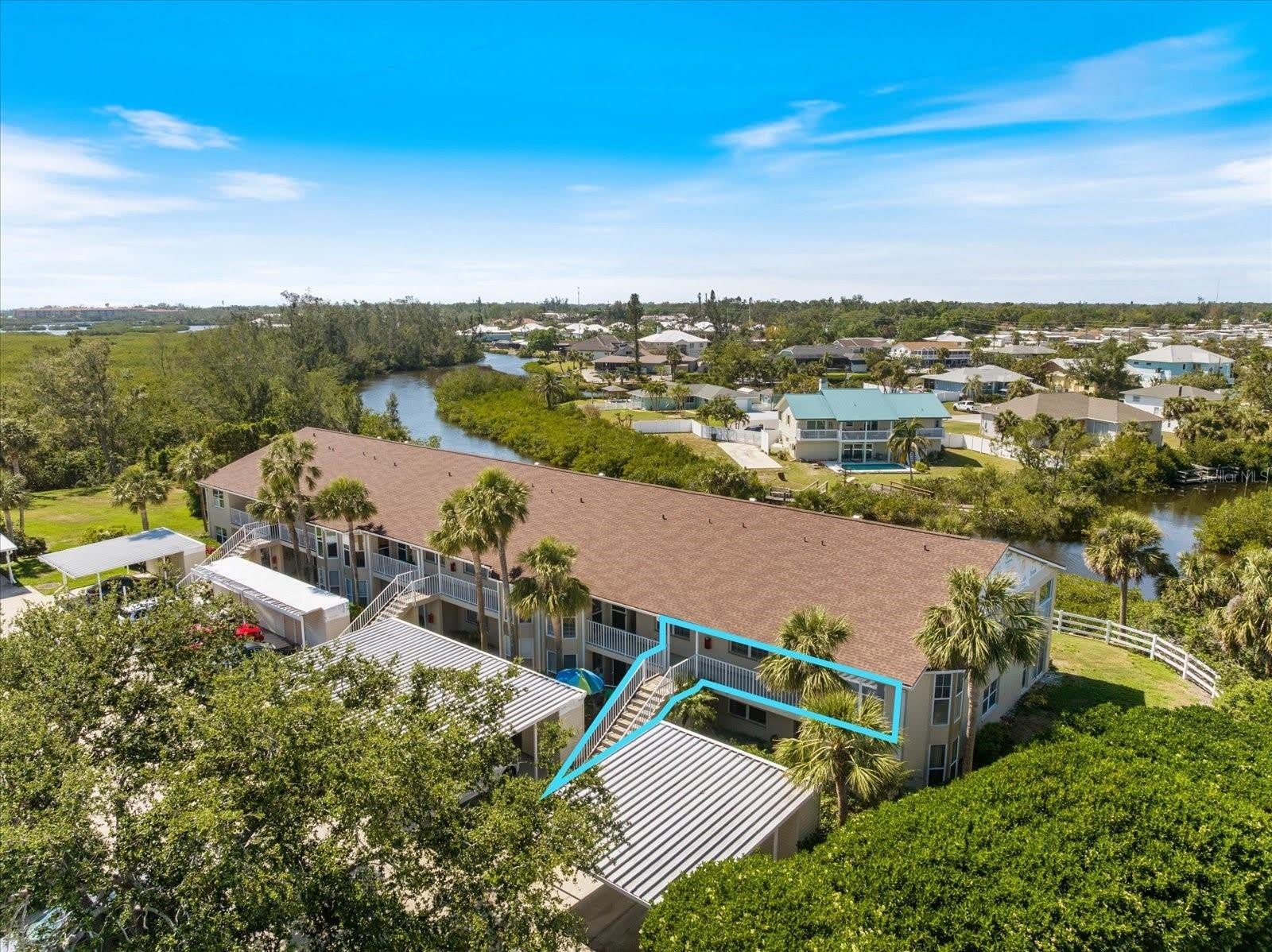 841 WATERSIDE Drive – photo 4