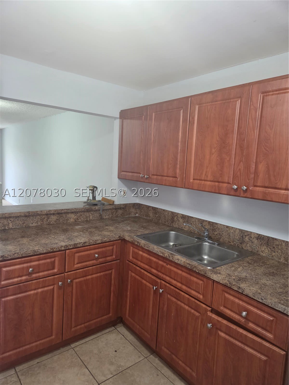 20520 Nw 15Th Ave – photo 2