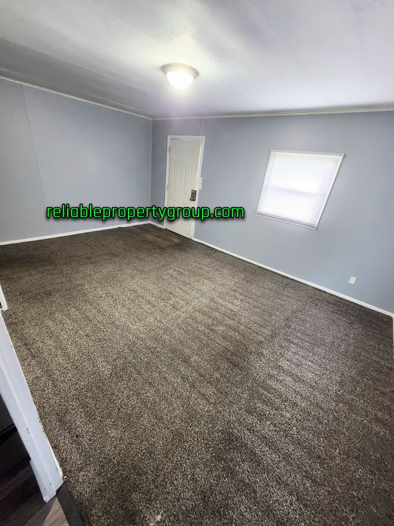 New Listing in Fort Wayne – photo 2