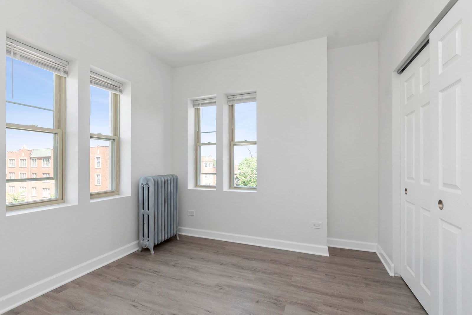8205 South Paulina Street – photo 3