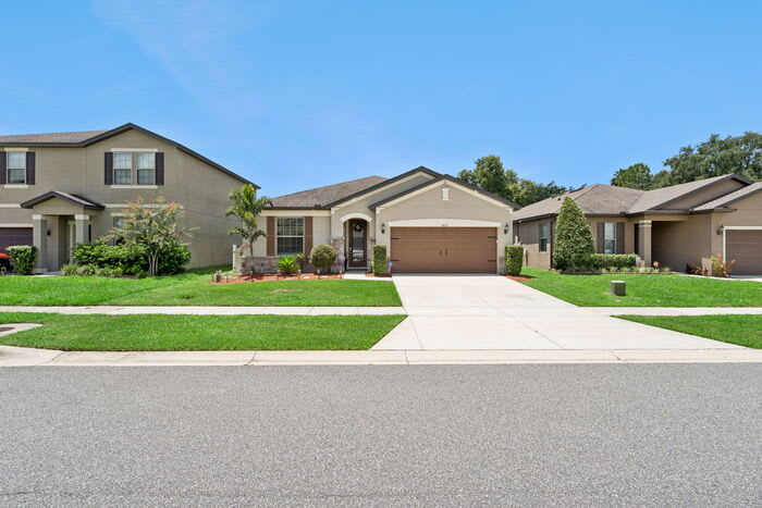 5457 Animosh Court – photo 2
