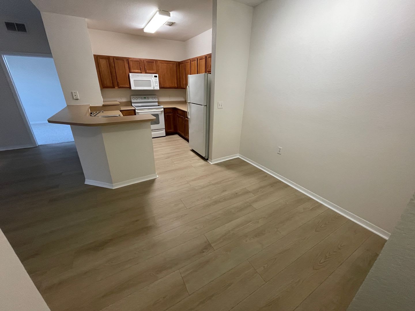 2 Bedroom/2 Bathroom Condo at Villa Valencia AVAILABLE NOW! – photo 5