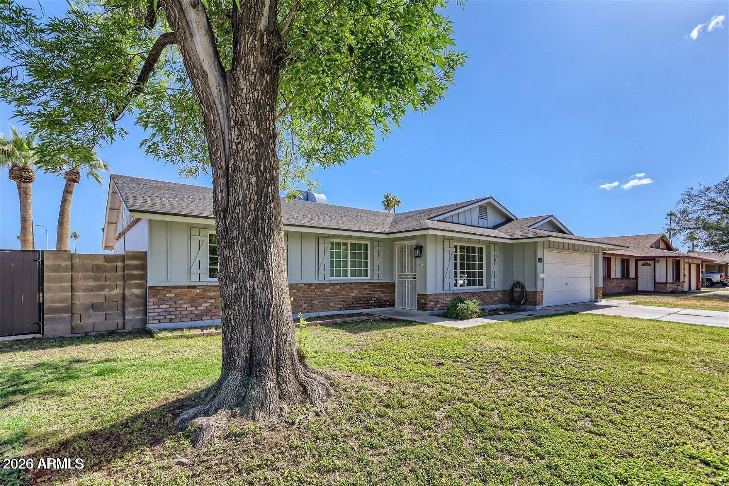 1991 E Carson Drive – photo 2