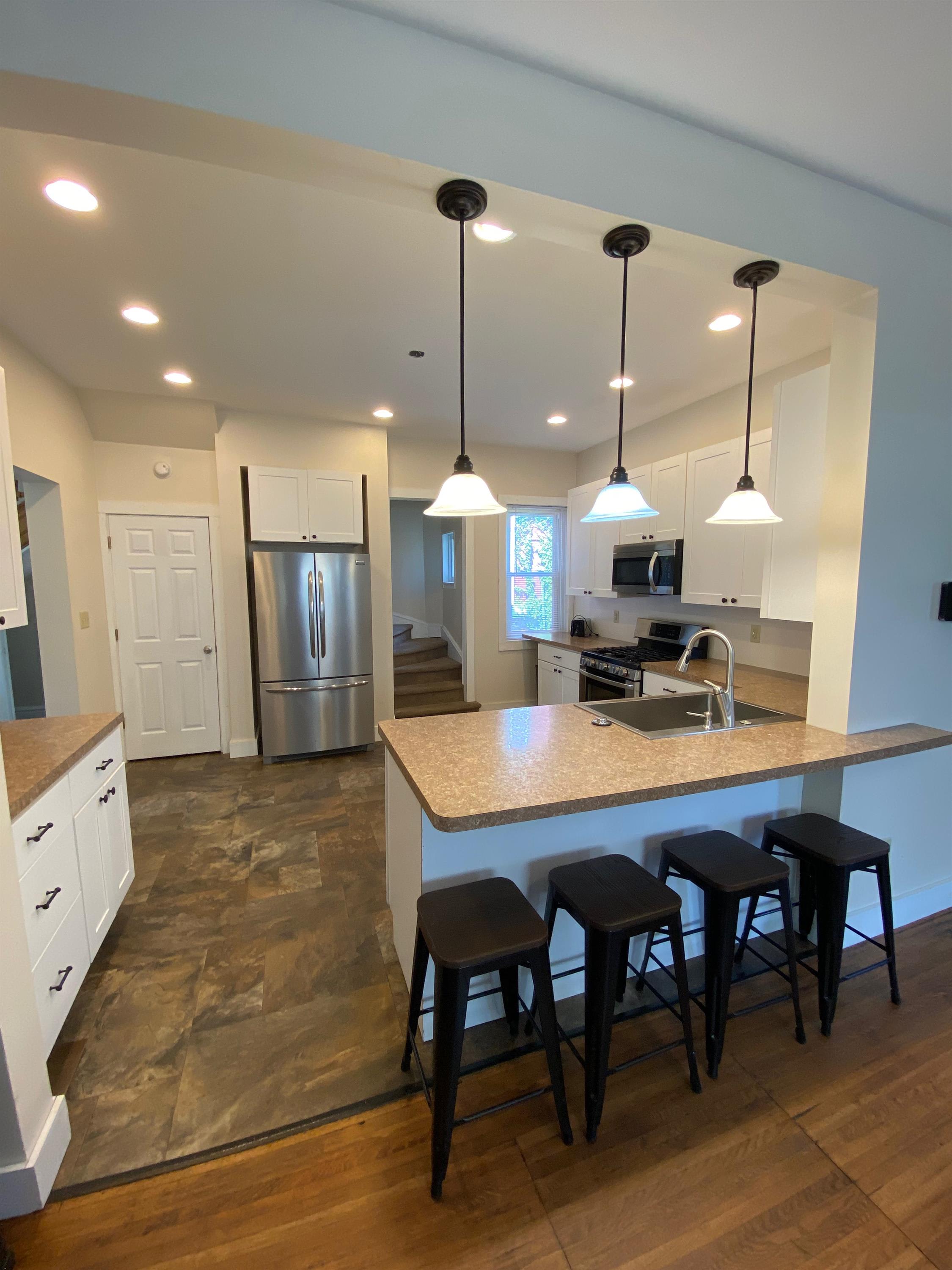 738 West Third Street – photo 2