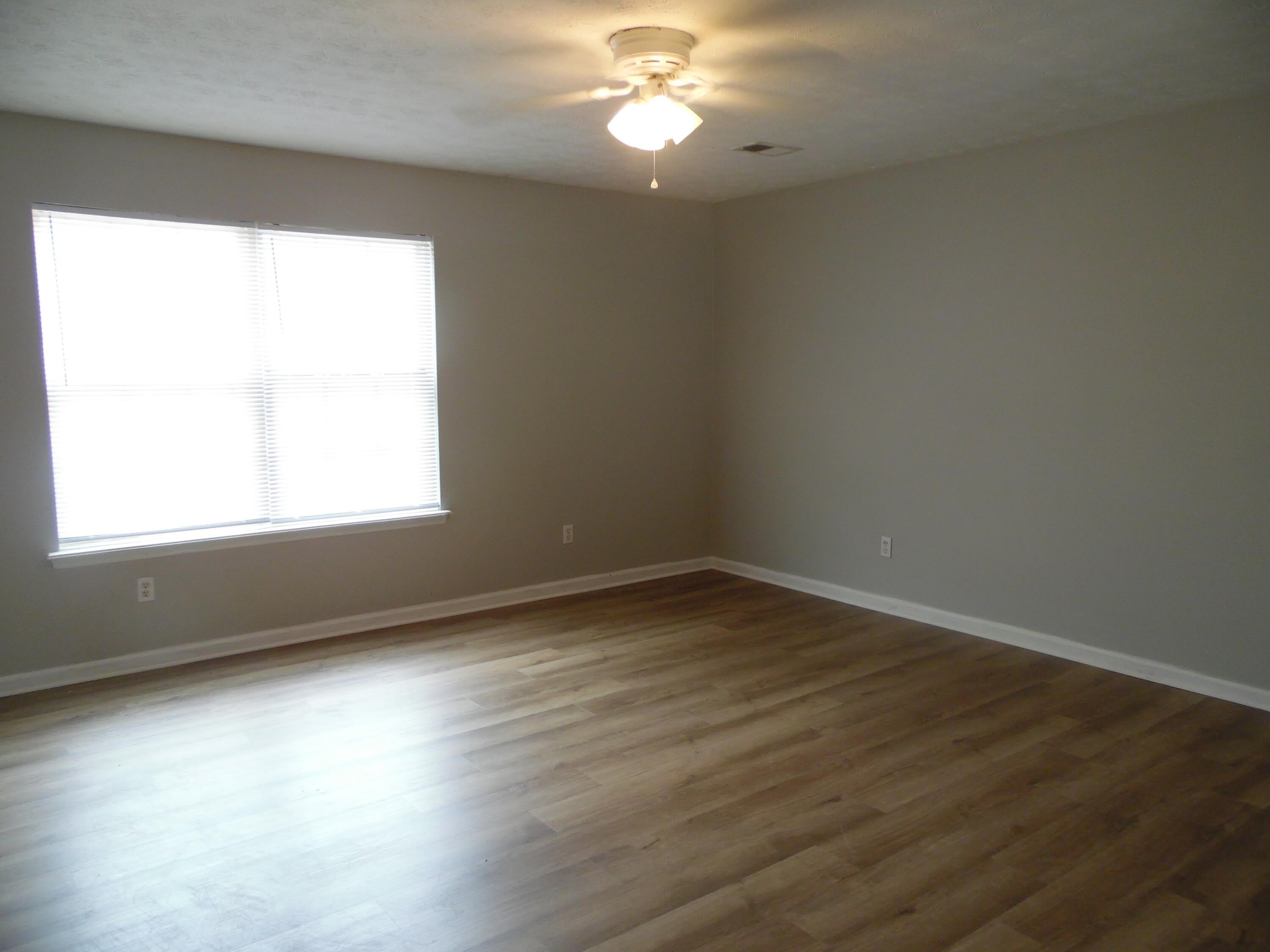 902 Wabarto Way – photo 2