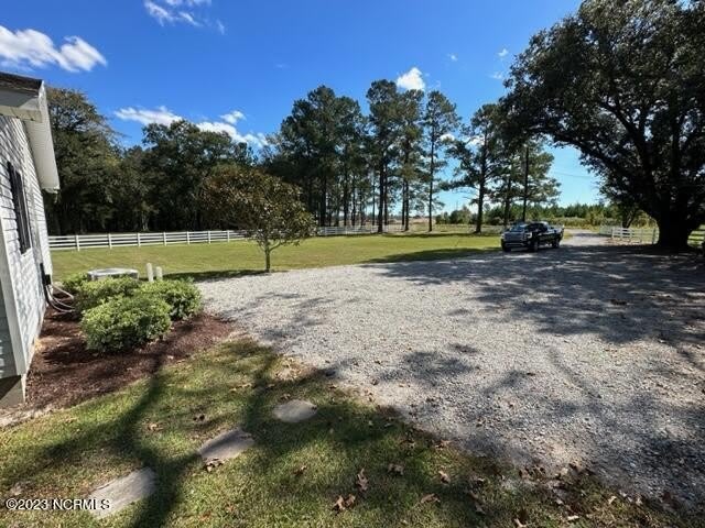 1520 Hickman Road NW – photo 2