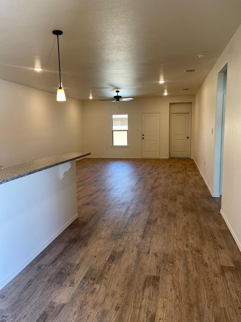 APPLY NOW! 3/2/2 New Build in Lincoln 16! – photo 5