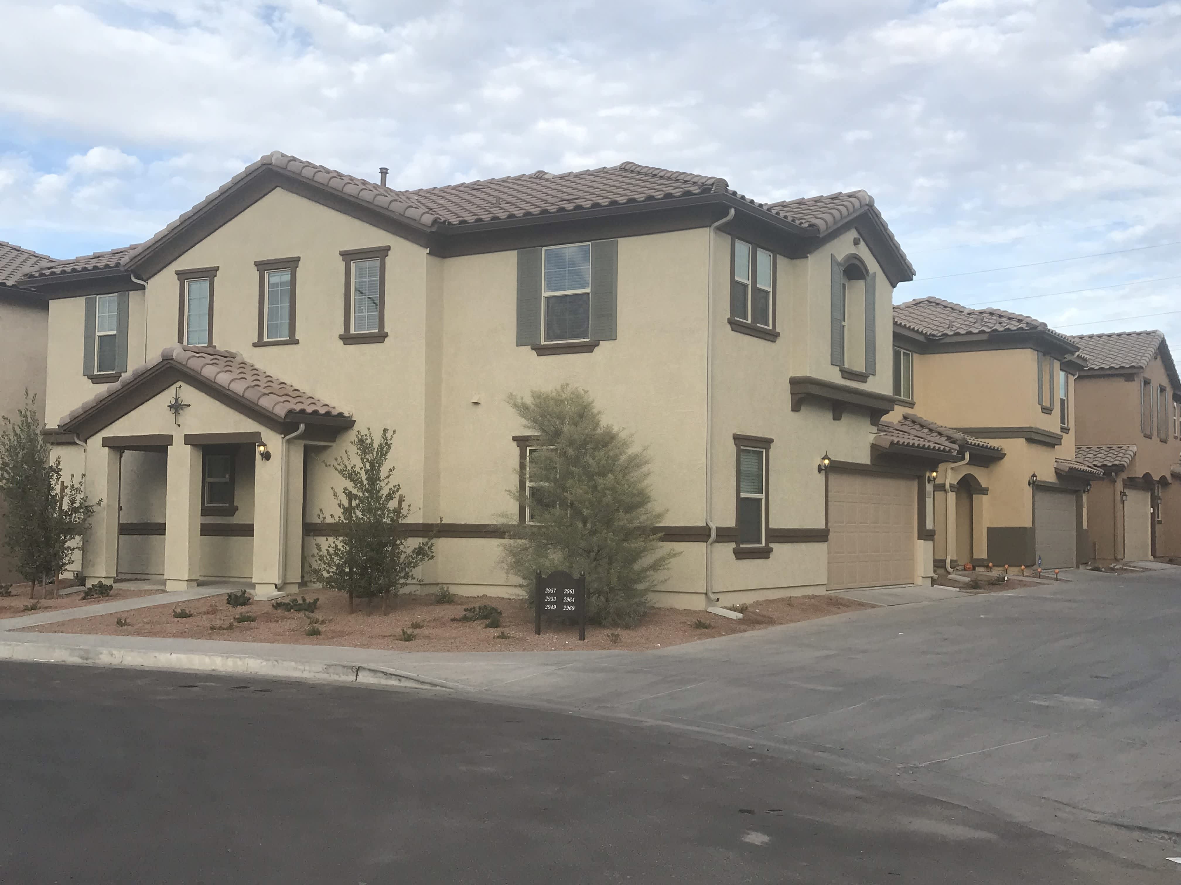 2949 South Colorado Street – photo 2