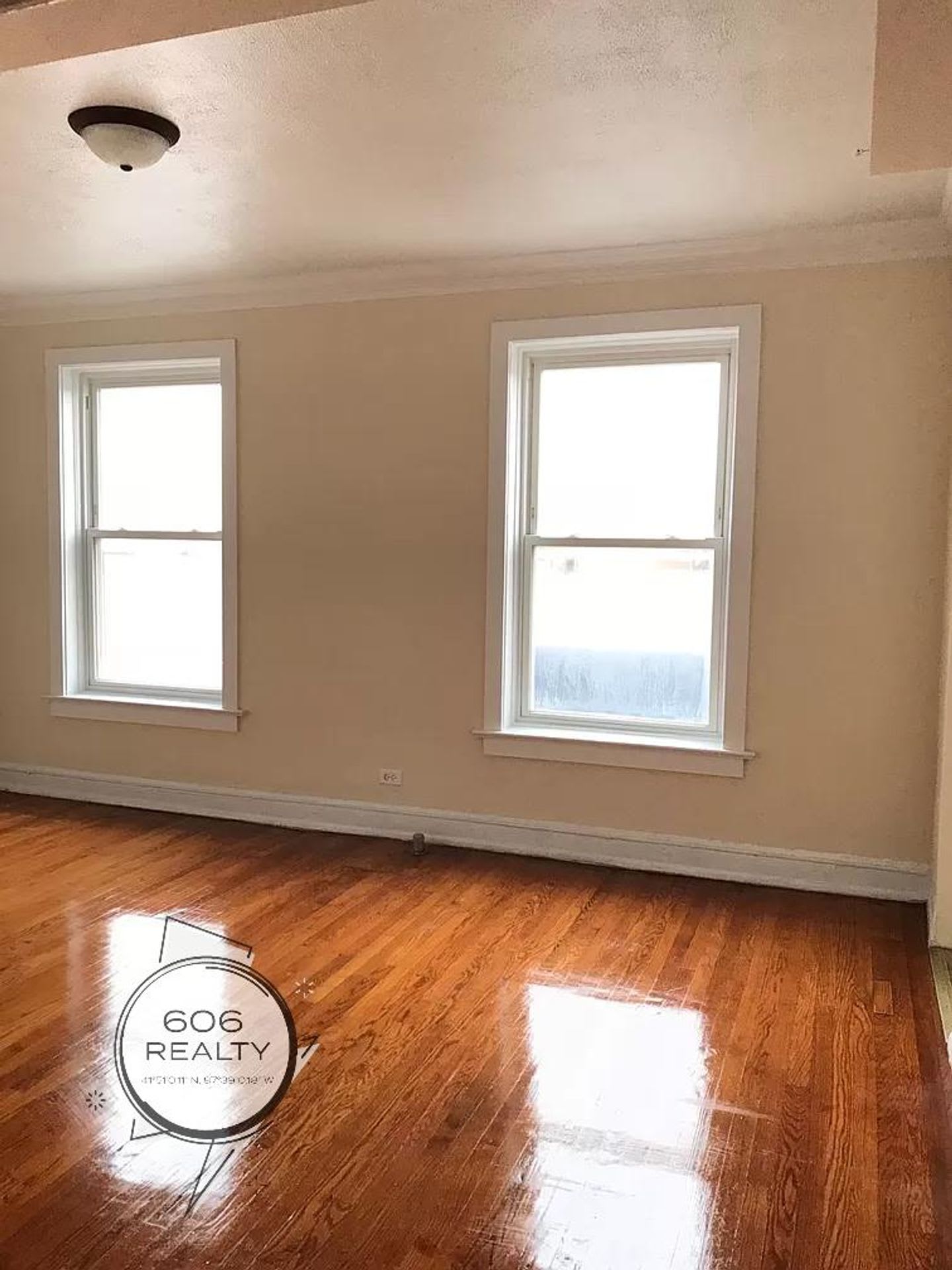 Great Neighborhood! 7054-56 S Western/2408-12 W 71st Chicago, IL 60636 – photo 3