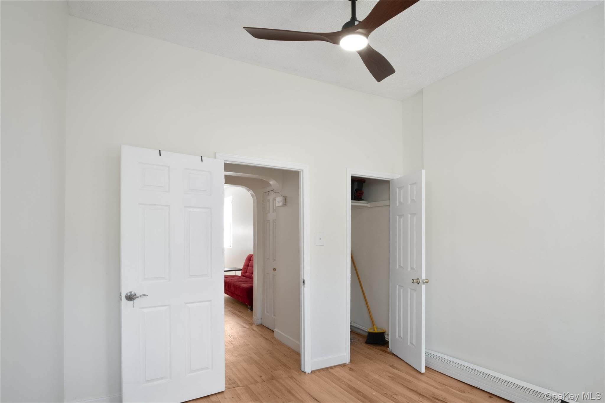 211 Kosciuszko Street – photo 4