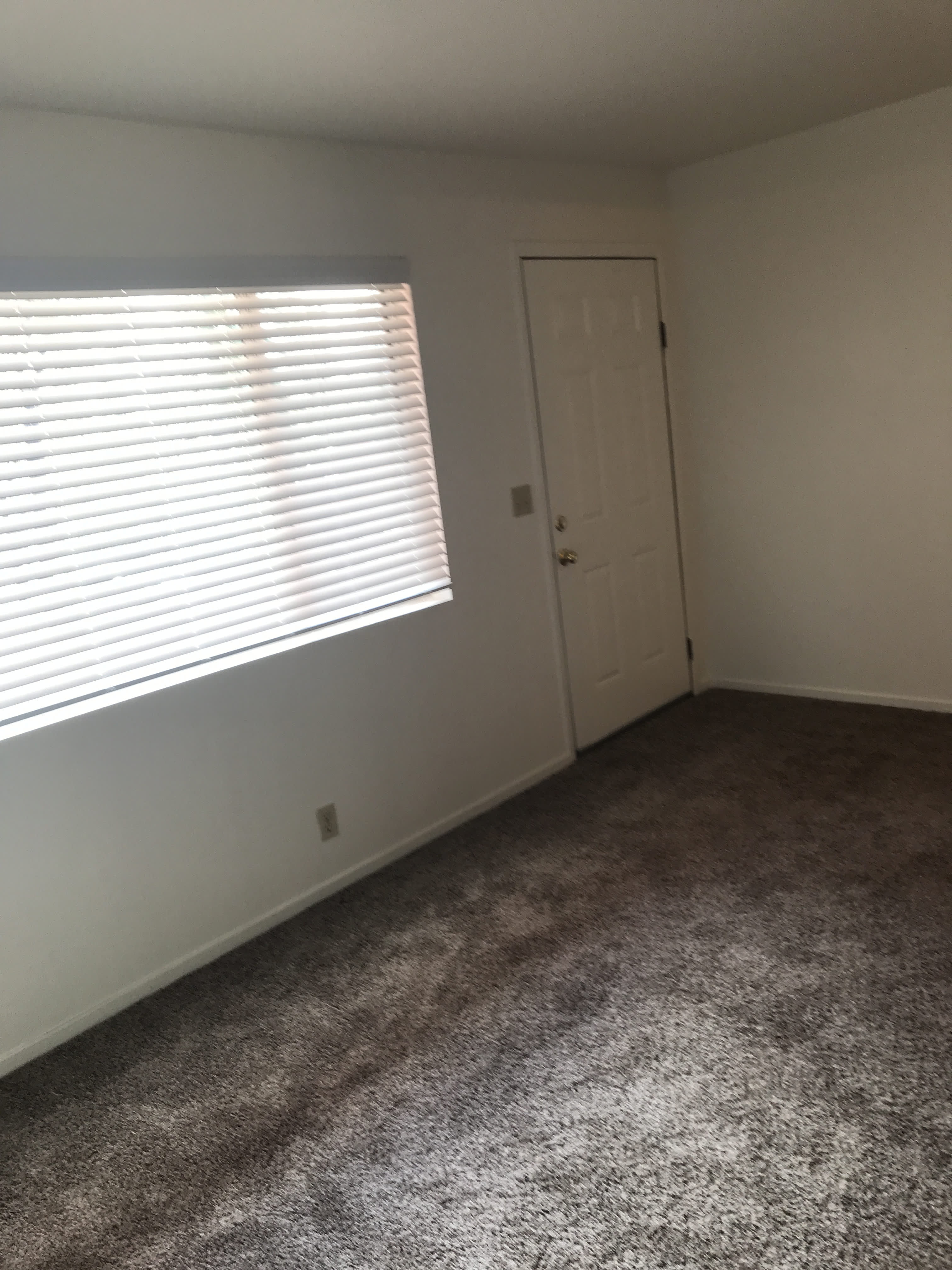 9461 California 193 – photo 4