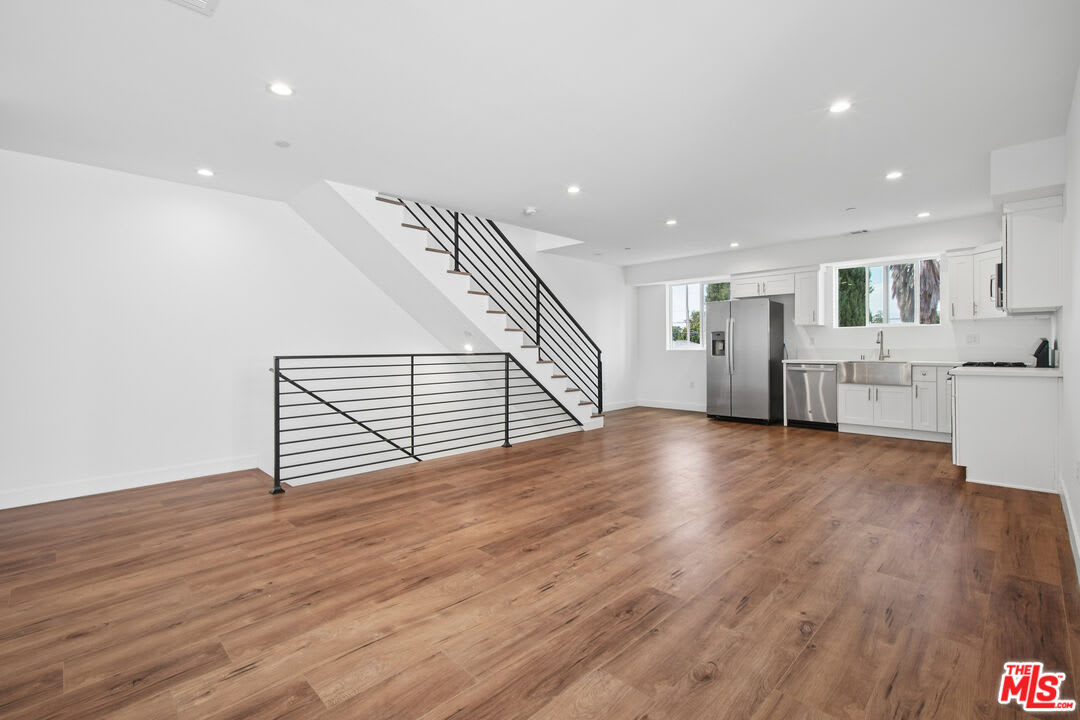 6334 1 2 Beck Avenue – photo 3