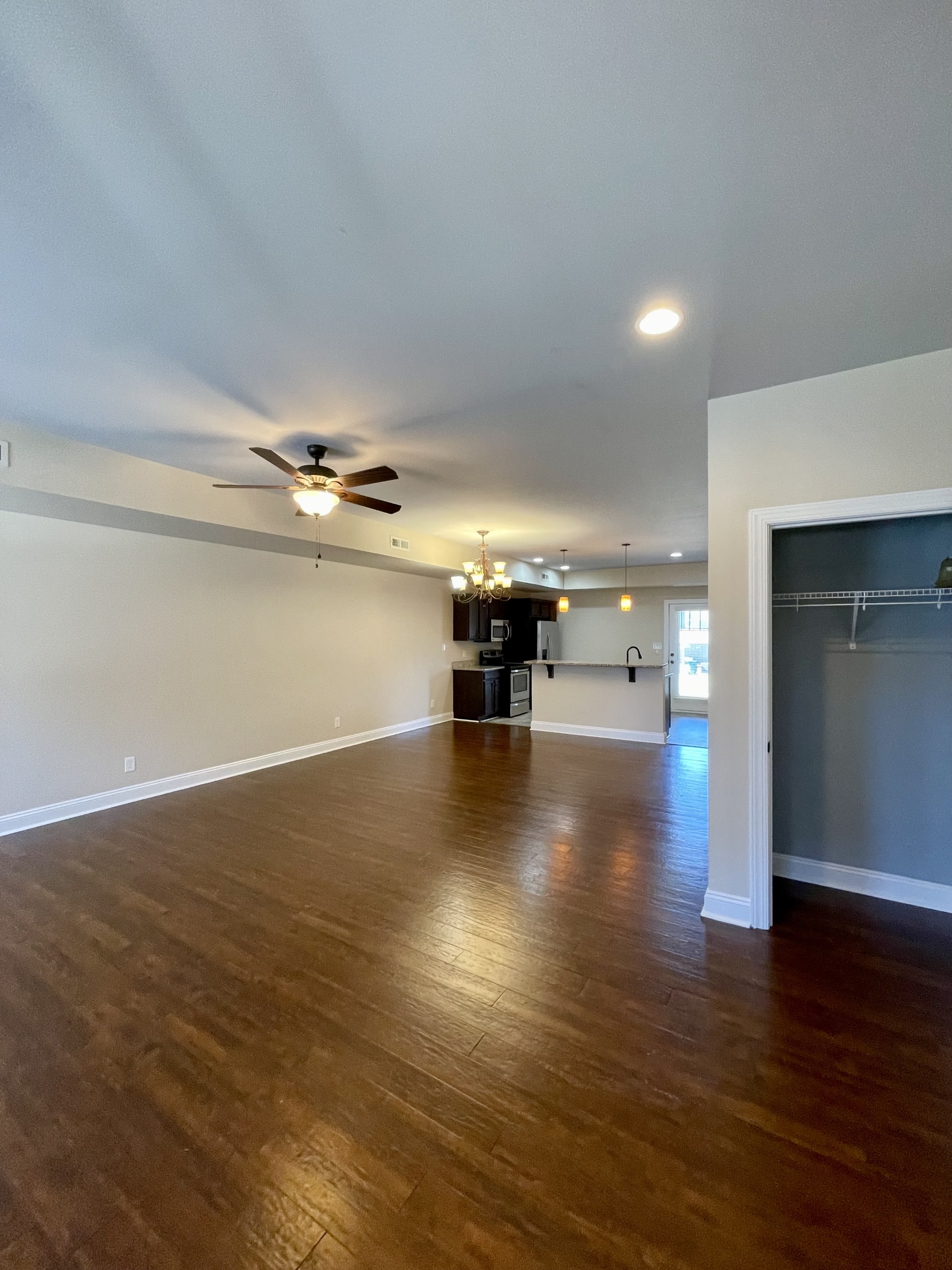 123 Portico Street – photo 4