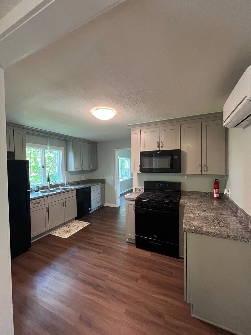 3 Bedroom Single Family Home For Rent Near Rit – photo 3