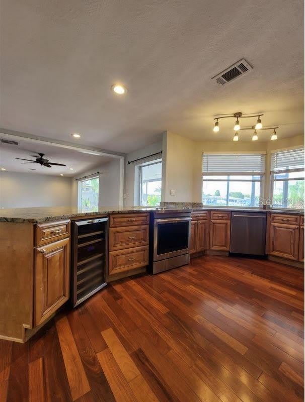 128 98TH Avenue N – photo 5