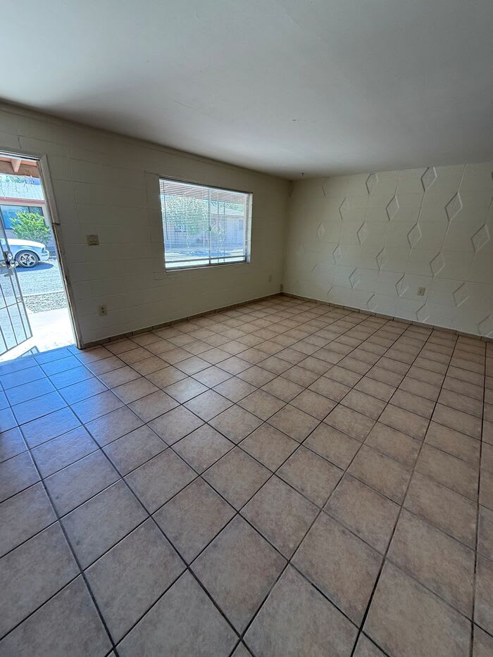 4532 East Fairmount Street – photo 5