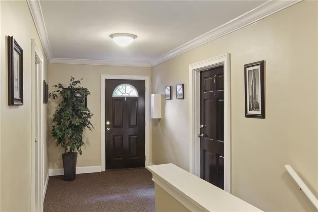880 Glendale Terrace Ne – photo 2