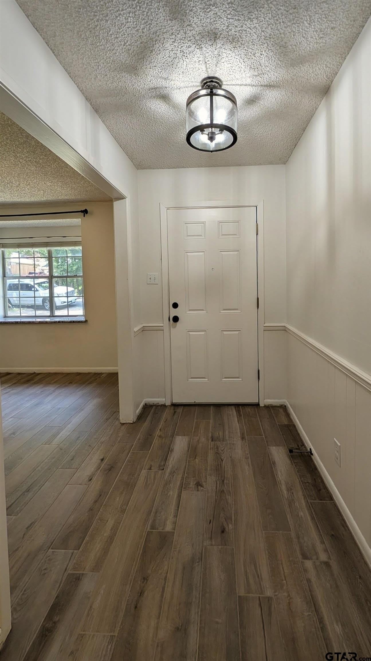 4616 Commanche Trail – photo 2